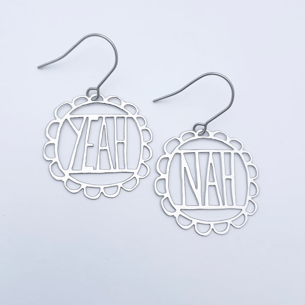 Denz Yeah Nah earrings in Silver - Mini