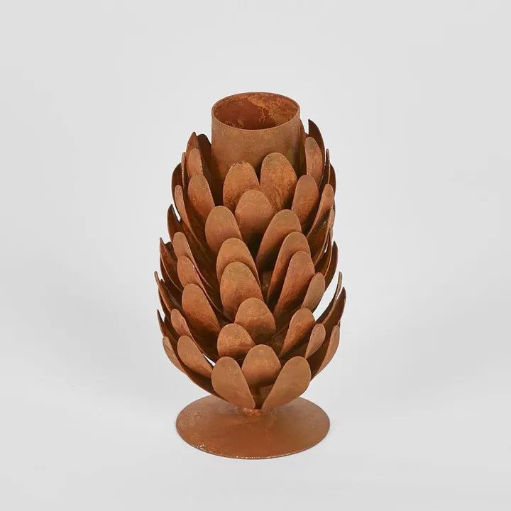 Pincecone candle stand