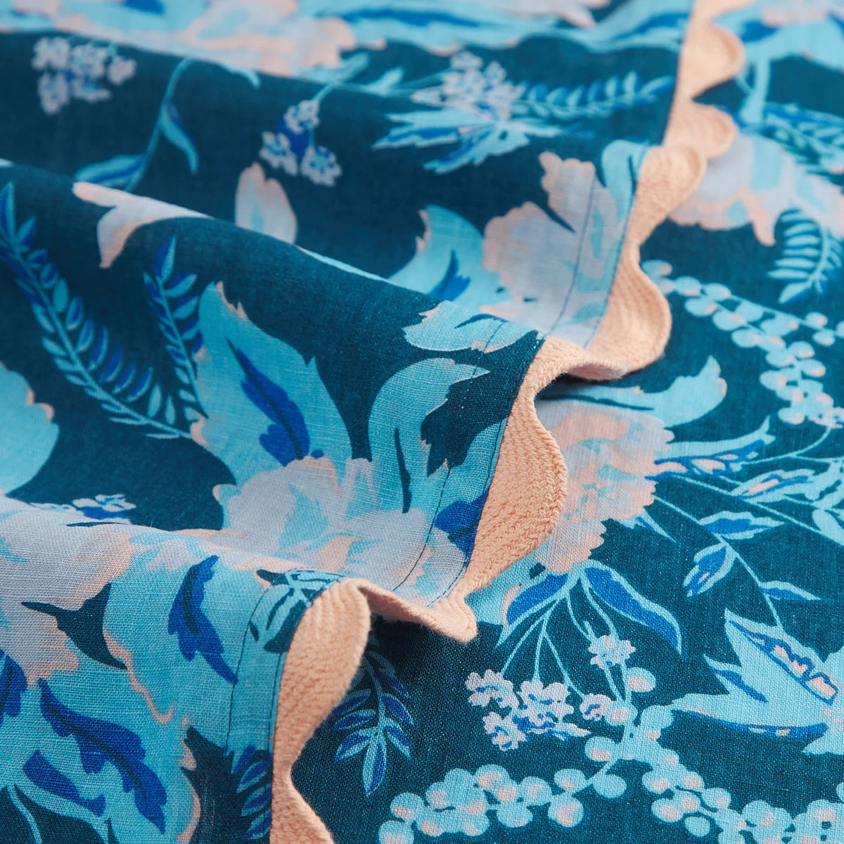 Sage & Clare Sierra Linen Tablecloth