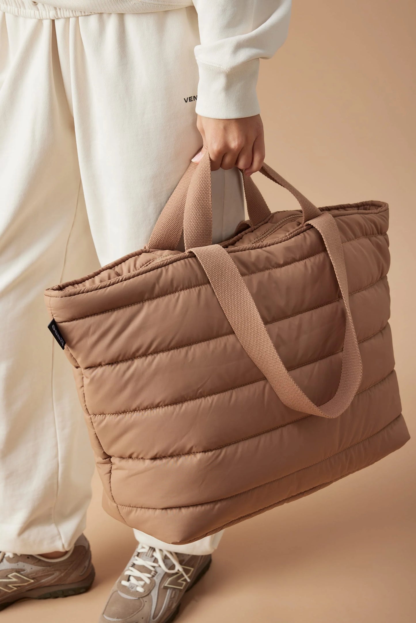 'Take It Base' Puffer Tote - Hazelnut
