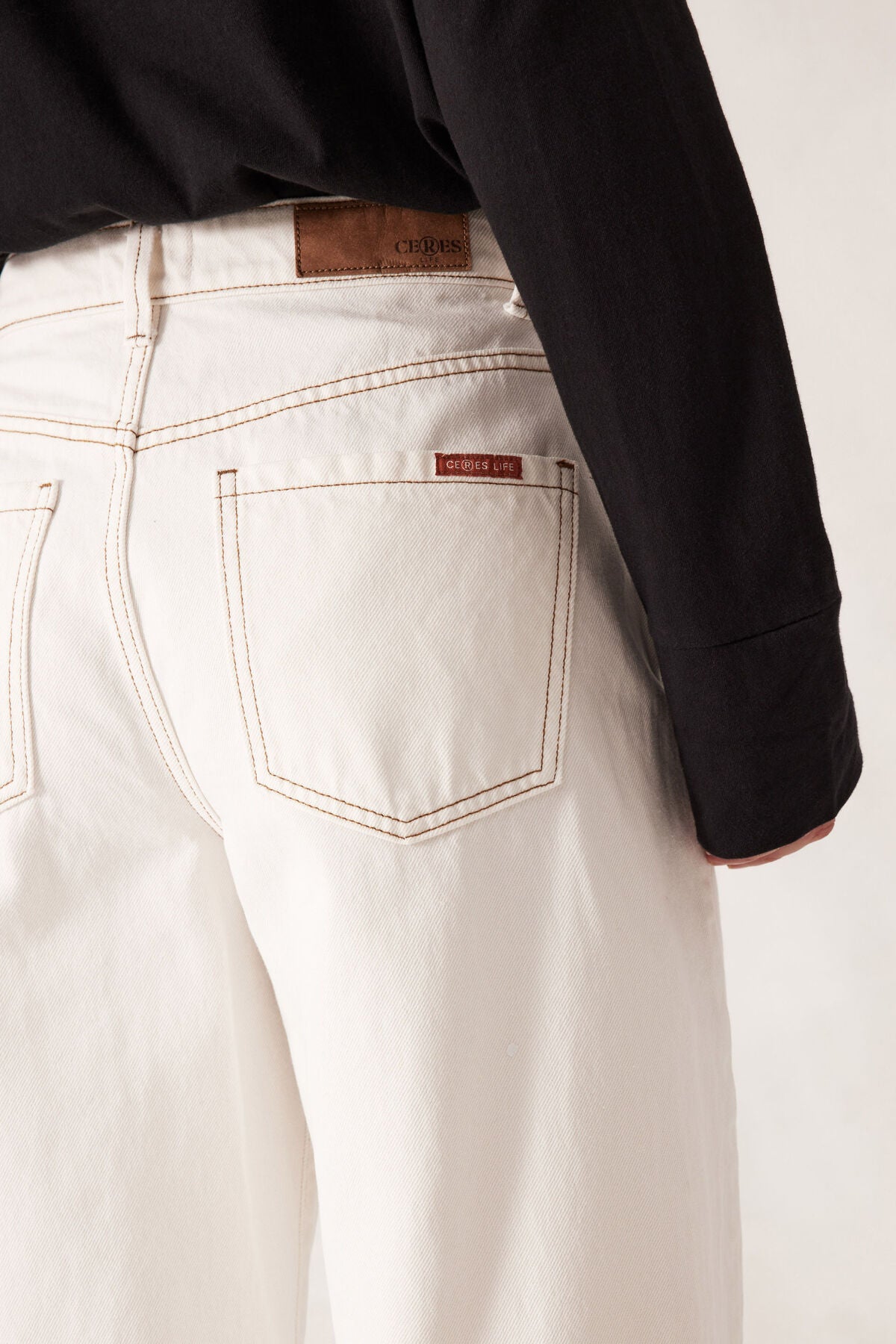 Ceres Life White Barrel Jeans