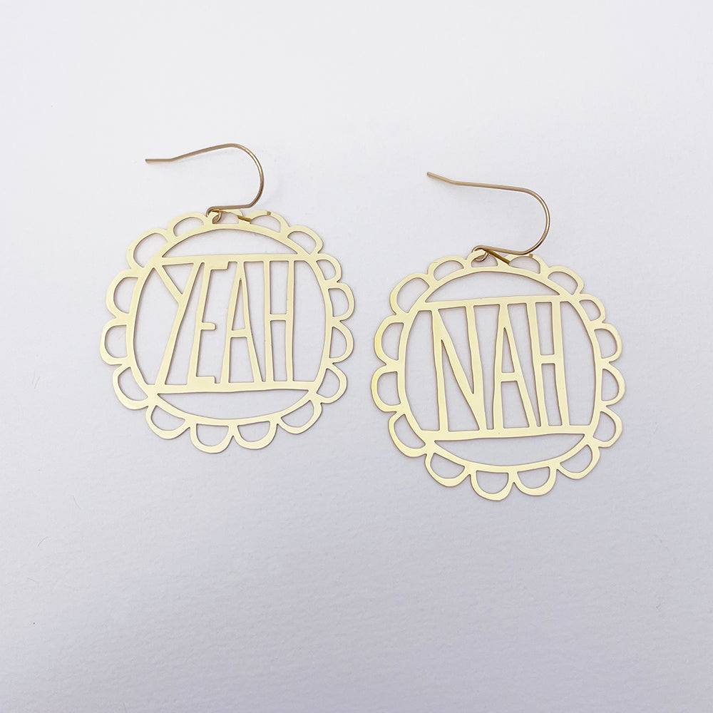 Denz Yeah Nah earrings in Gold